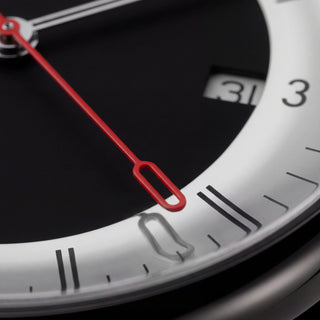 Doppio Mirror Limited Edition, Edelstahl, 41 mm, Detailansicht des Zifferblatts
