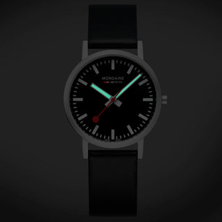 Classic Black Dial, Schwarzes Veganes Traubenleder, 36 mm, Super-LumiNova® Zeiger und Indizes leuchten im Dunkeln