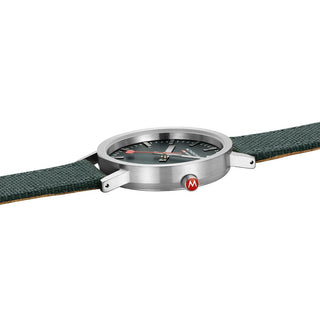 Classic, 36 mm, Waldgrüne Uhr, A660.30314.60SBF, Detailansicht der roten Krone und des Textilarmband